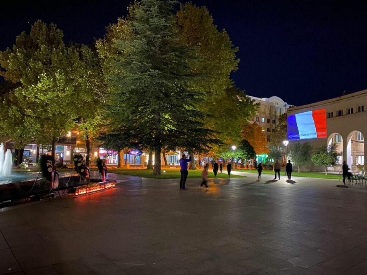 Foto: BHRT/Mostar večeras u bojama zastave Francuske